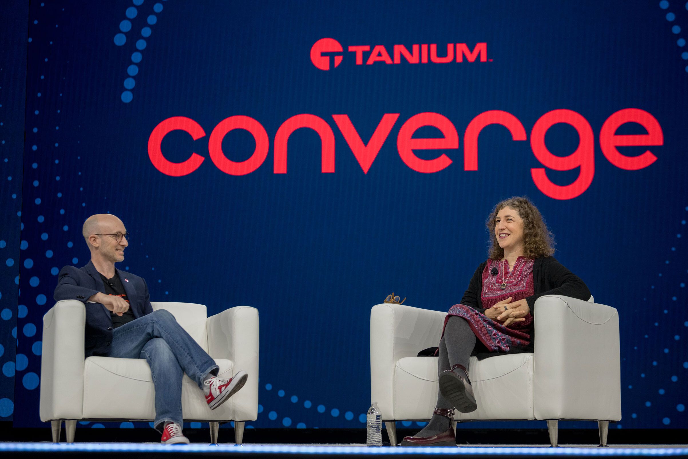 Imagen destacada de la entrada del blog con el resumen del día 2 de Tanium Converge