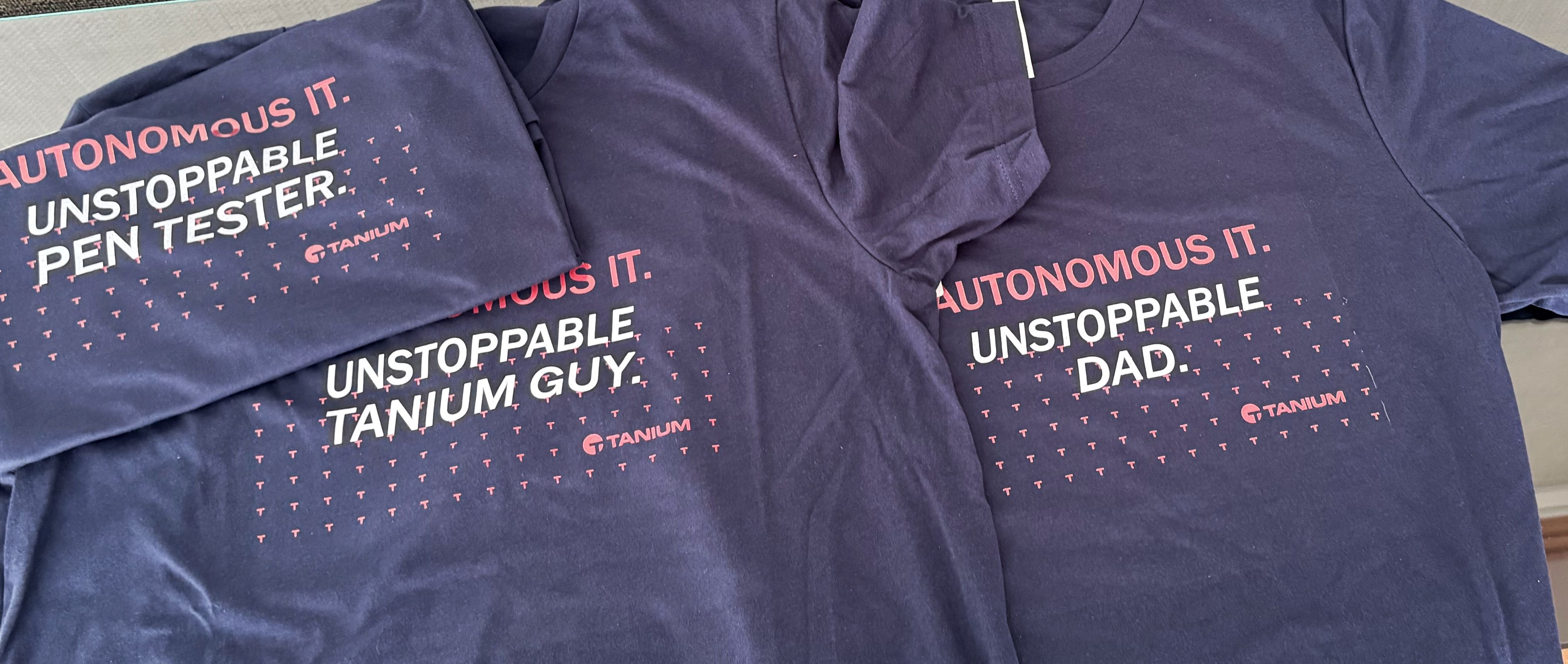 Camisetas personalizables de Tanium
