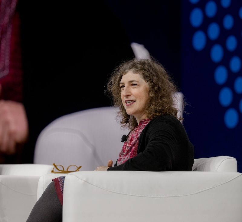 Mayim Bialik, ponente invitada en 2024 Converge
